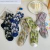 New Fashion Women Socks Floral Embossment Retro Middle Tube Socks Women Japanese Fashion Ethnic Harajuku Vintage Long Socks Sox