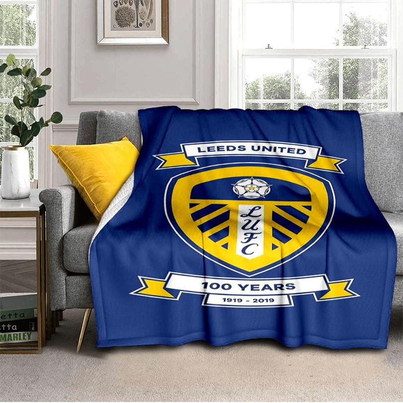 Leeds Crest Design Printed Throws Blanket Soft Flannel Blankets for Couch Bed Gifts for Men Women Picnic blanket Christmas gifts