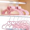 10PCS Clothes Hanger Durable Hanger ABS Heart Pattern Coat Hanger for Adult Children Clothing Hanging Supplies