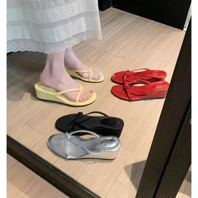 Женская обувь – Сандалии