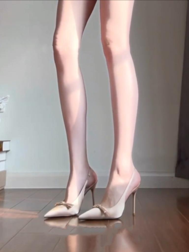 Весна новая атласная обувь на высоком каблуке женские шпильки бант темперамент острый носок лодочки летние босоножки с закрытой пяткой