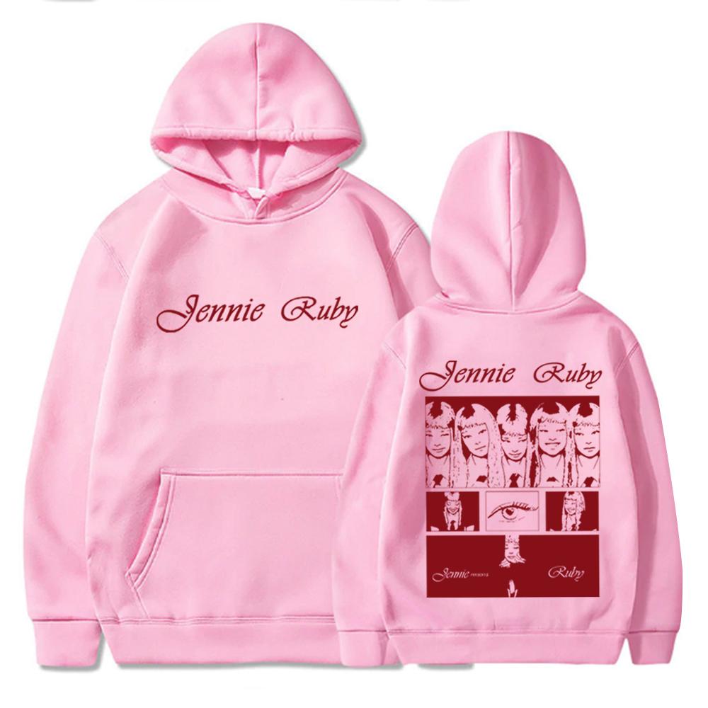 Мужской и женский парный осенне-зимний толстый флисовый удобный мягко облегающий свитер, демонстрирующий модный стиль