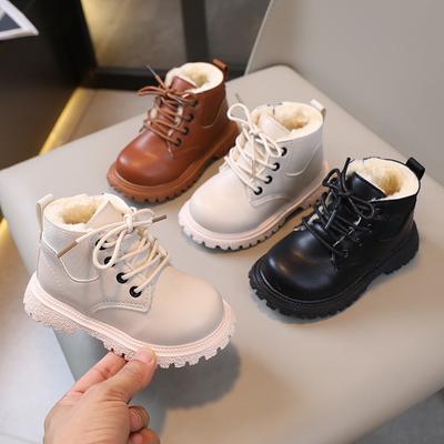 Красивые повседневные универсальные удобные плюшевые теплые нескользящие короткие ботинки с простой боковой молнией для мальчиков и девочек, кожаные ботинки