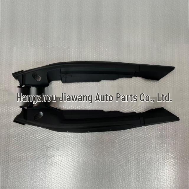 Накладка на крыло Toyota 2023 BZ3 (Правильно) 53825-03020 и (Осталось) 53826-03020