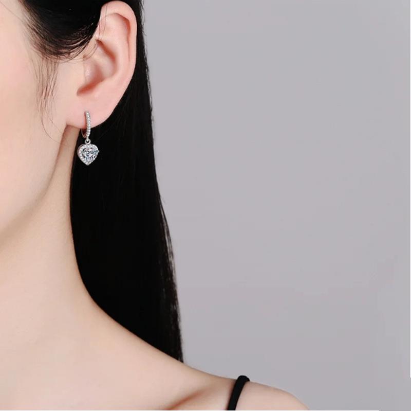 Fashion Light Luxury Heart Shaped Earrings With Zircon Stones Elegant Daily Wear Jewelry For Women