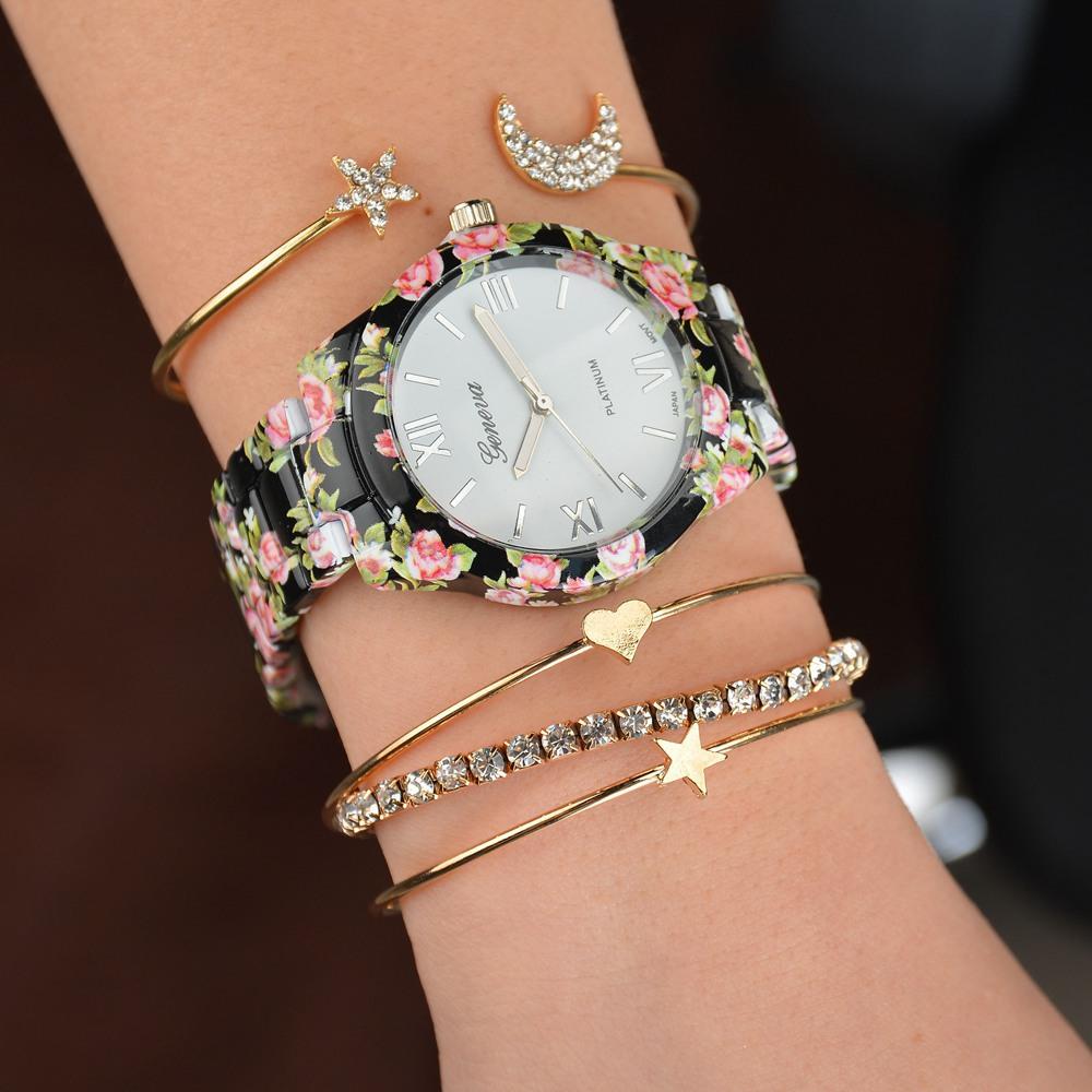 Bracelet, Simple And Fashionable Star And Moon Diamond-Encrusted Smooth Peach Heart Star Bracelet, Jewelry