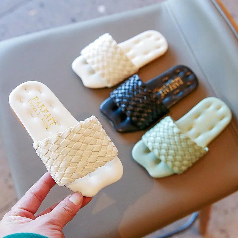 Сандалии для девочек, детские летние пляжные сандалии, плиссированные оборки, милые детские тапочки принцессы для купания, плавания в помещении и на открытом воздухе, новинка