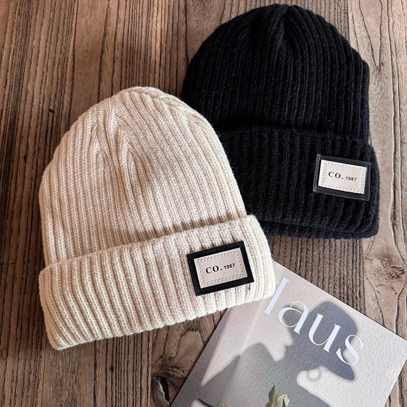Style Woolen Beanie For Women And Men Thick Knit Cap With Wind Resistance For Autumn And Winter
