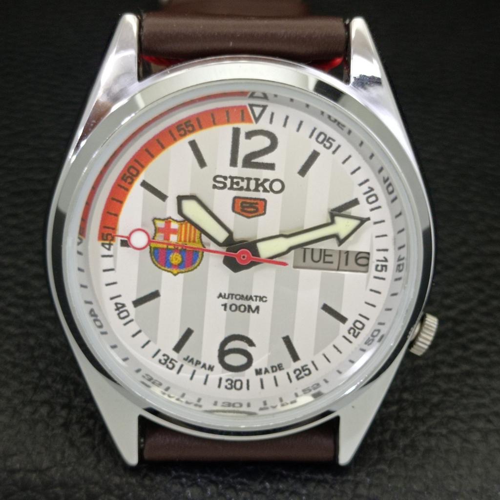 ВОССТАНОВЛЕННЫЕ ВИНТАЖНЫЕ АВТОМАТИЧЕСКИЕ МУЖСКИЕ ЧАСЫ SEIKO 5 JAPAN СЕРЕБРЯНЫЙ ЦИФЕРБЛАТ a433570-2 R117-a433570