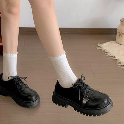 Черные ретро туфли на толстом каблуке и платформе из маленькой кожи женские 2025 новая осень универсальная юбка круглый носок британский стиль одинарные туфли