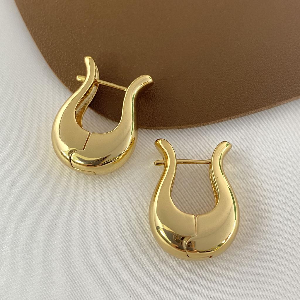 Geometric Simple U Shaped Hoop Earrings for Women French Vintage Ear Buckle Party Jewelry Gifts