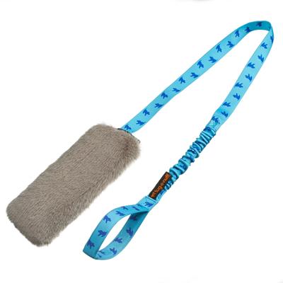 Игрушка для собак из искусственного меха с пищалкой, резинкой, синяя, игрушка-каталка со свистком, свисток, оригинальный продукт Tug-E-Nuff 15822-BP