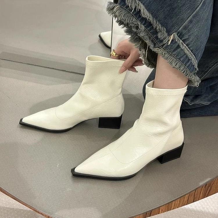 Женские ботильоны с острым носком, роскошные женские туфли на каблуке, новинка 2025 года, модные женские ботильоны, дизайн, короткие ботильоны цвета аргента, квадратный низкий каблук