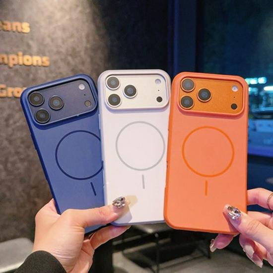 Магнитный чехол с ощущением кожи для Apple 17 Pro Max с большим окном