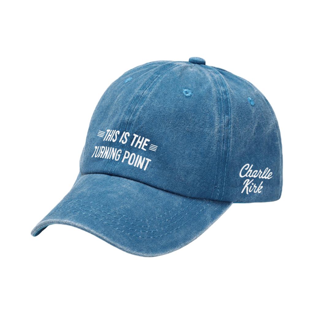 Модная бейсболка от солнца с козырьком