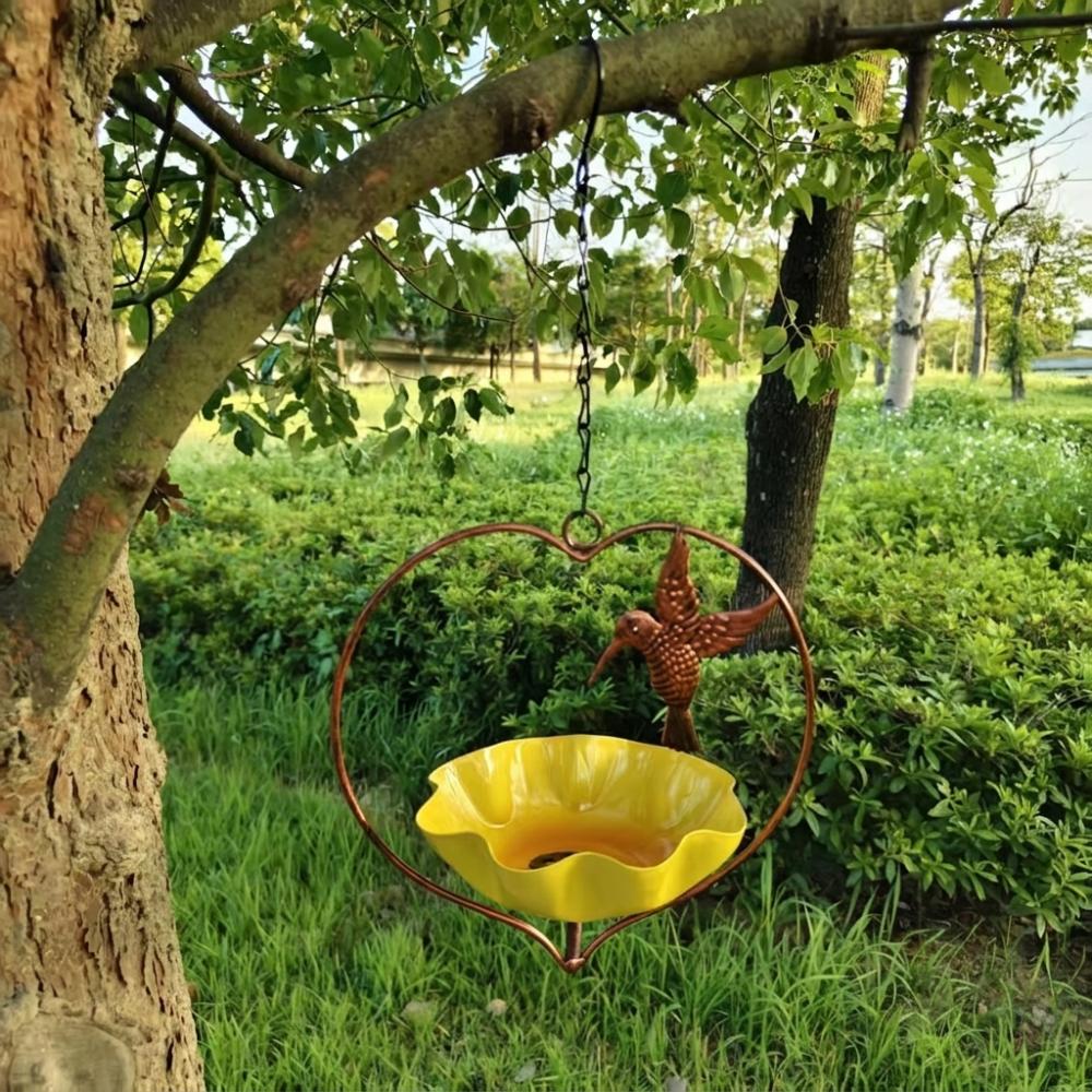 Iron Art Heart Shape Bird Feeder Large Capacity Bee Watering Station Outdoor Garden