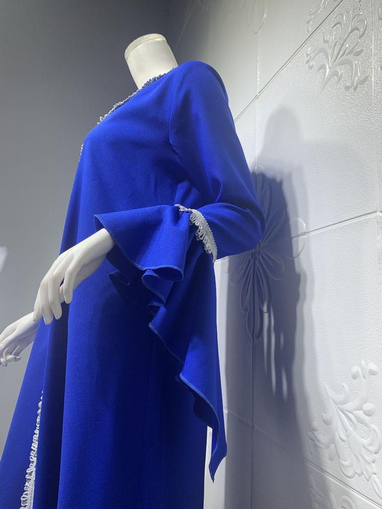 Мусульманская одежда Малайское платье с рукавами в виде листьев лотоса, вышитое золотым кружевом для женщин