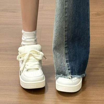 Женская обувь – Кроссовки