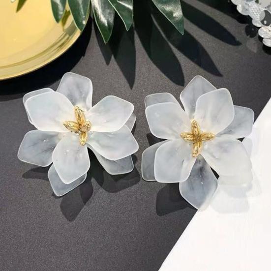 Стильные серьги-клипсы Изысканные красивые очаровательные