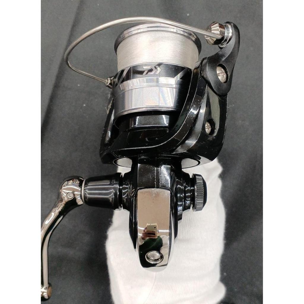 Used DAIWA RX LT 2500 reel
