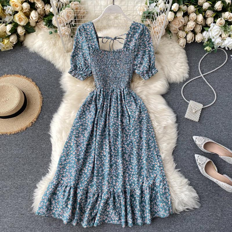 "French Retro Floral Square Neck Puff Sleeve Dress for Petite Women - High Waist, Sweet, Short Spring Style"