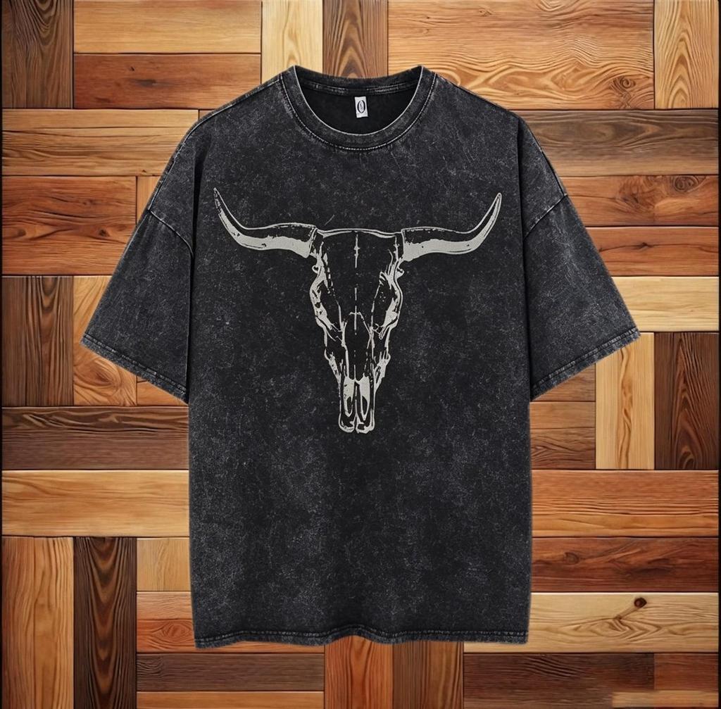 Oversized Acid Wash T-shirt, Vintage Longhorn Bull Skull Western Cowboy Graphic Tee