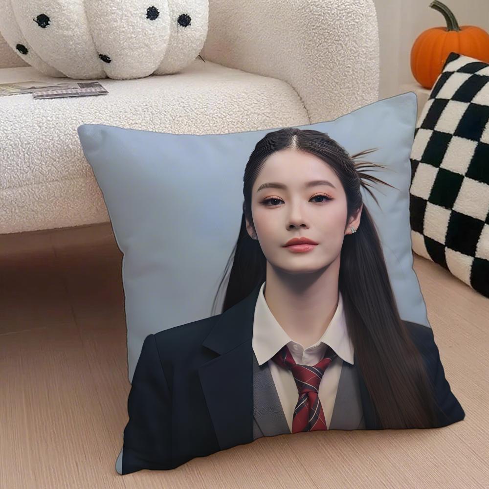 Thai Fashion NNamtan Tipnaree WWeerawatnodom Cushion Cover Throw Pillow Cover Hidden Button Durable Polyester Chair Cushion