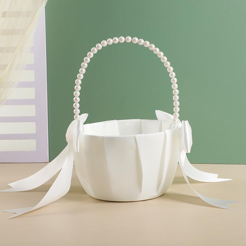 Wedding Car Flower Basket for Newlyweds - Handheld Bow & Small Flowers for Flower Girls