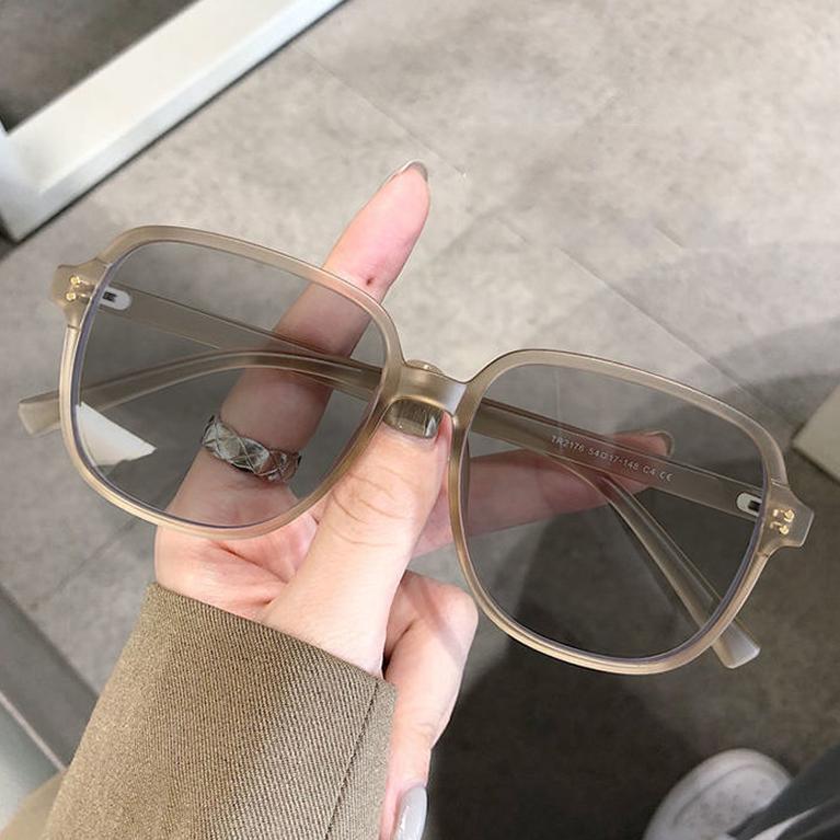 Photochromic Sunglasses For Myopia Glasses Fashion Trendy Square Anti Blue Light Near Sight Eyeglasses Finished Minus Eyewear