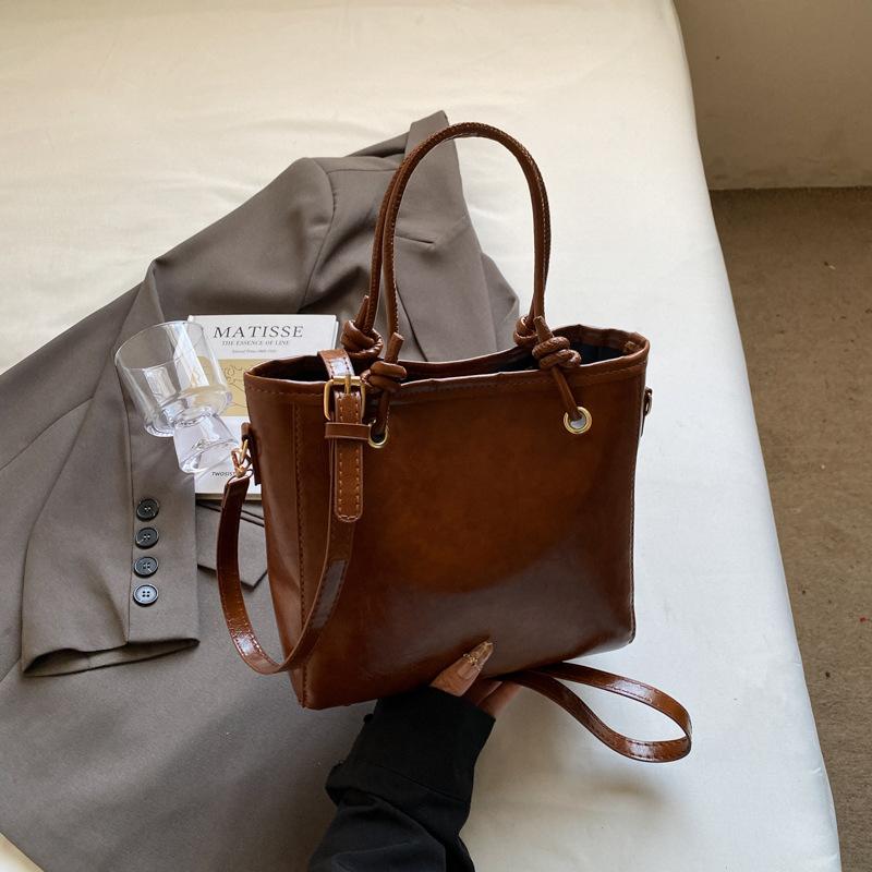 Простая и модная сумочка весна новая ретро текстура сумка-ведро практичная на плечо сумка-мессенджер