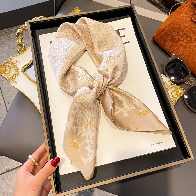 High-end large square scarf silk scarf women's new versatile neck summer thin bag head mother scarf with shawl