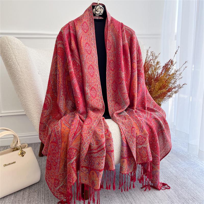 Autumn Bohemian Ethnic Paisley Cashmere Shawls Scarf for Women Warm Jacquard Pashmina Scarves Print Design Lady Foulard Stoles