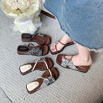 Женская обувь – Сандалии