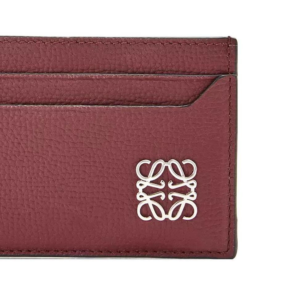 Loewe Бренд Anagram Металлический Логотип Однотонный Кожаная Картхолдер из Коровьей Кожи с Текстурой Гальки Женский Картхолдер Ягодный C821075X01-6220