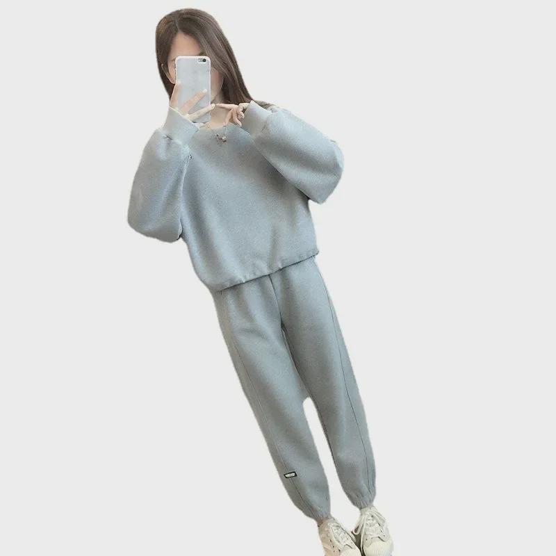 Женский повседневный костюм-двойка весна-осень 2023: Модный свободный комплект из толстовки и брюк