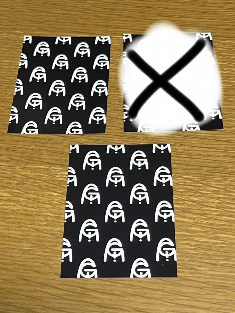 [ИСПОЛЬЗОВАННЫЙ] Набор из 2 случайных коллекционных карточек New School Leaders Suzuka