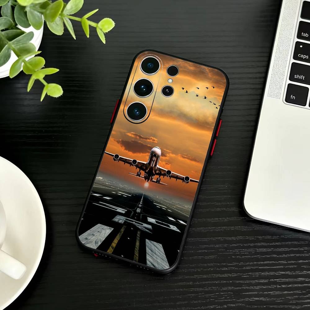 Чехол для телефона с изображением самолета для Samsung S26, S25, S24, S23, S22, S21, S20, Ultra, Plus, FE, Черный, Мягкий