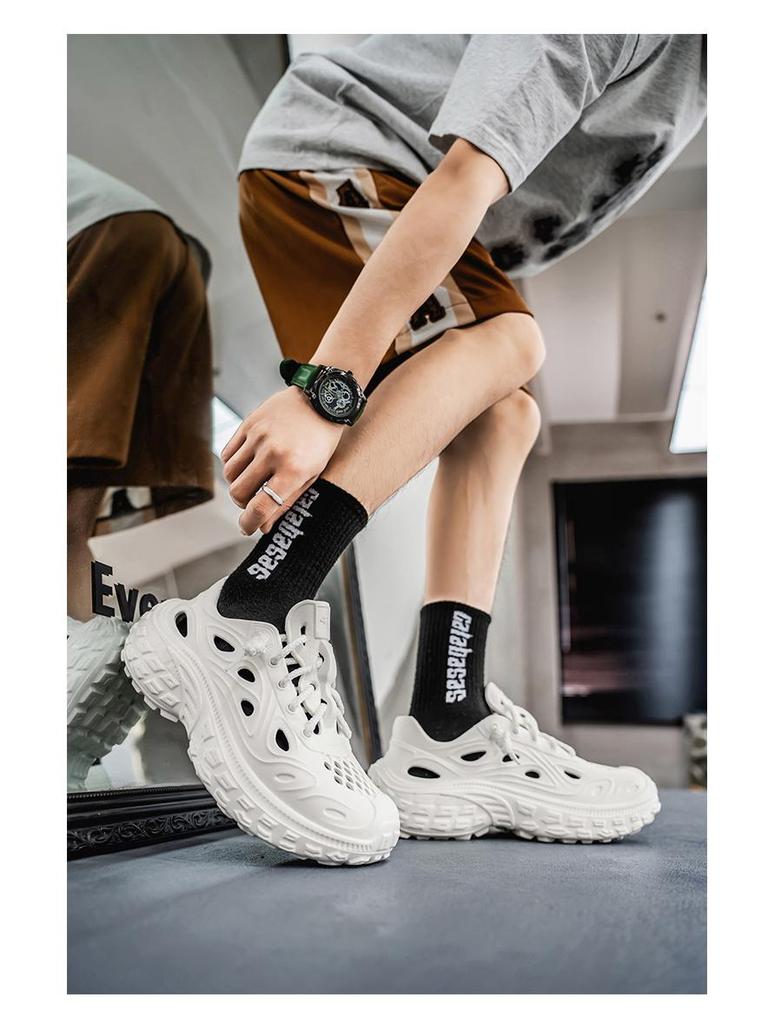 Men's Summer Outdoor Thick-Soled Non-Slip Heel-Covering Sandals with Unique Cushioning Feel