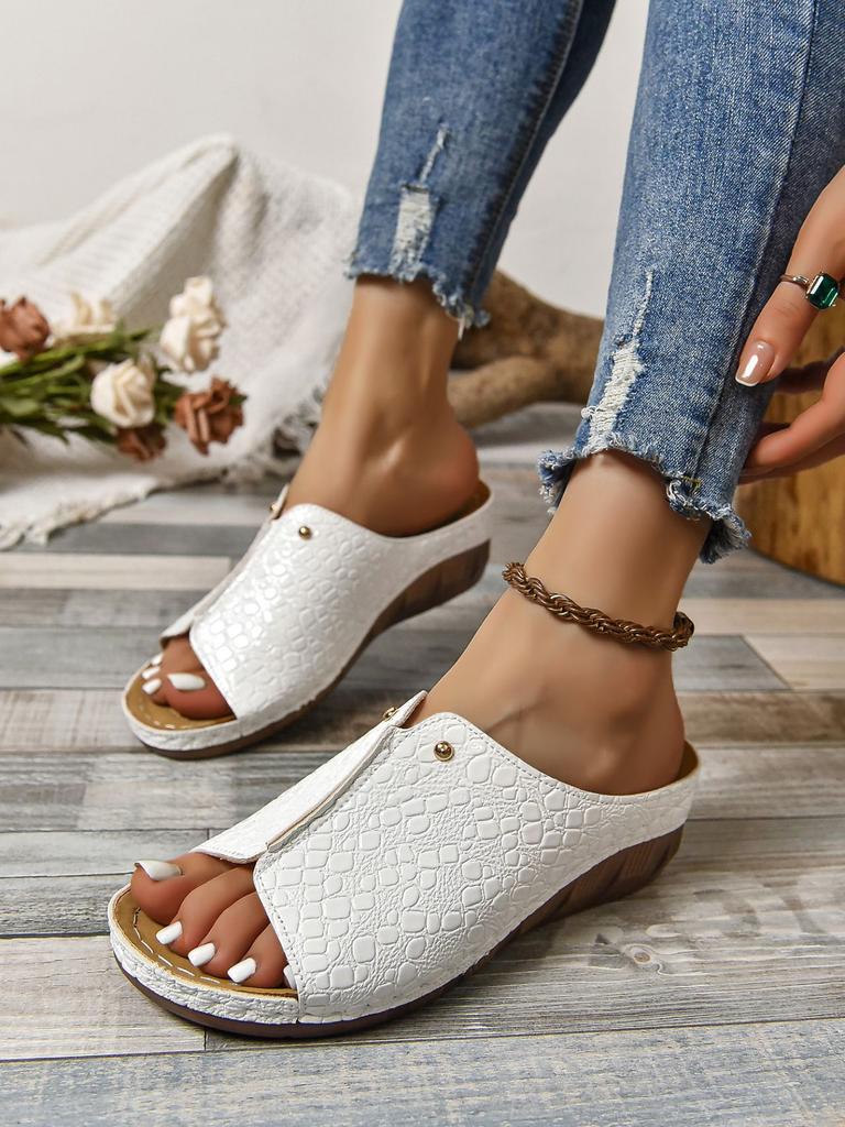 2025 лето новые большого размера тапочки танкетка рыбий носок швейная линия внешняя торговля женские лакированная кожа повседневные женские тапочки