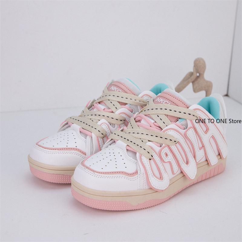 Женская обувь Мужская классическая хип-хоп обувь Y2K для скейтбординга Модные кроссовки Letters Bread для пар Студенты Спорт на открытом воздухе Повседневная обувь