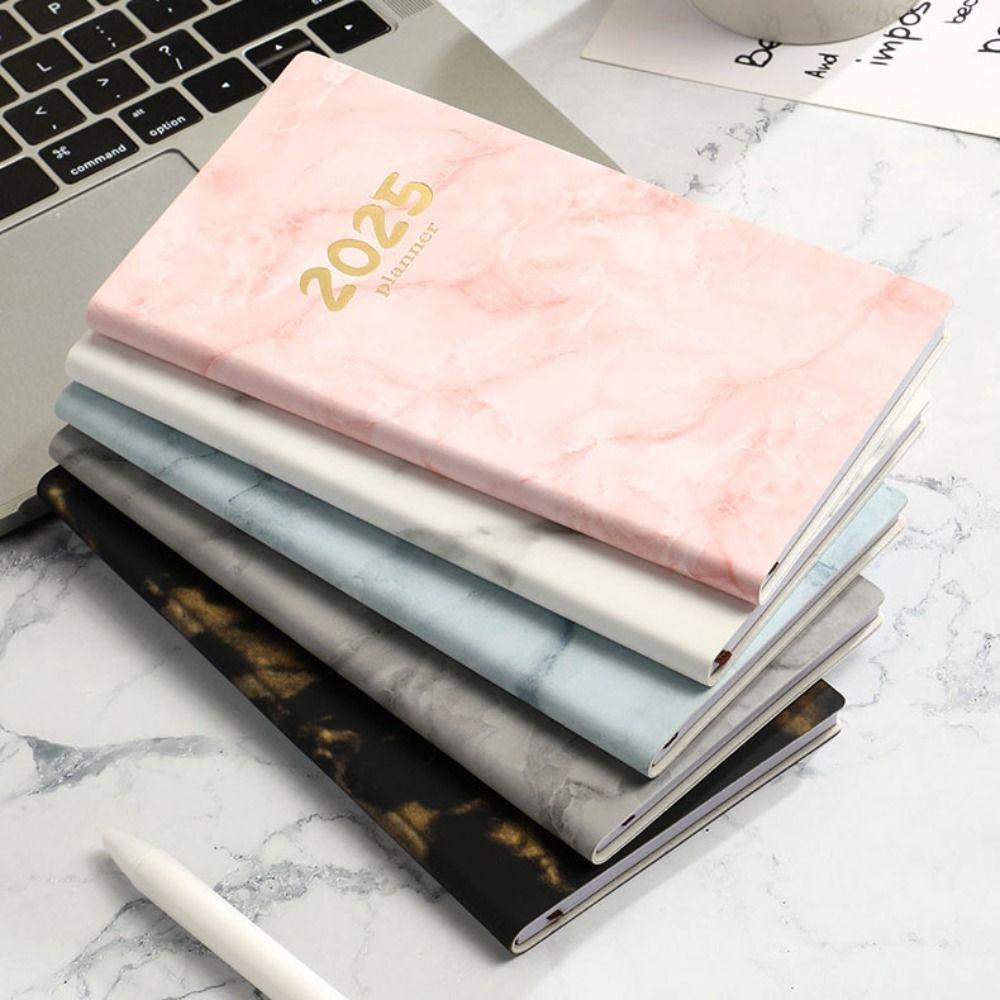 С календарем, ежедневником, еженедельником, блокнотами формата А6, мини-книгой на 2025 год, школьным офисом