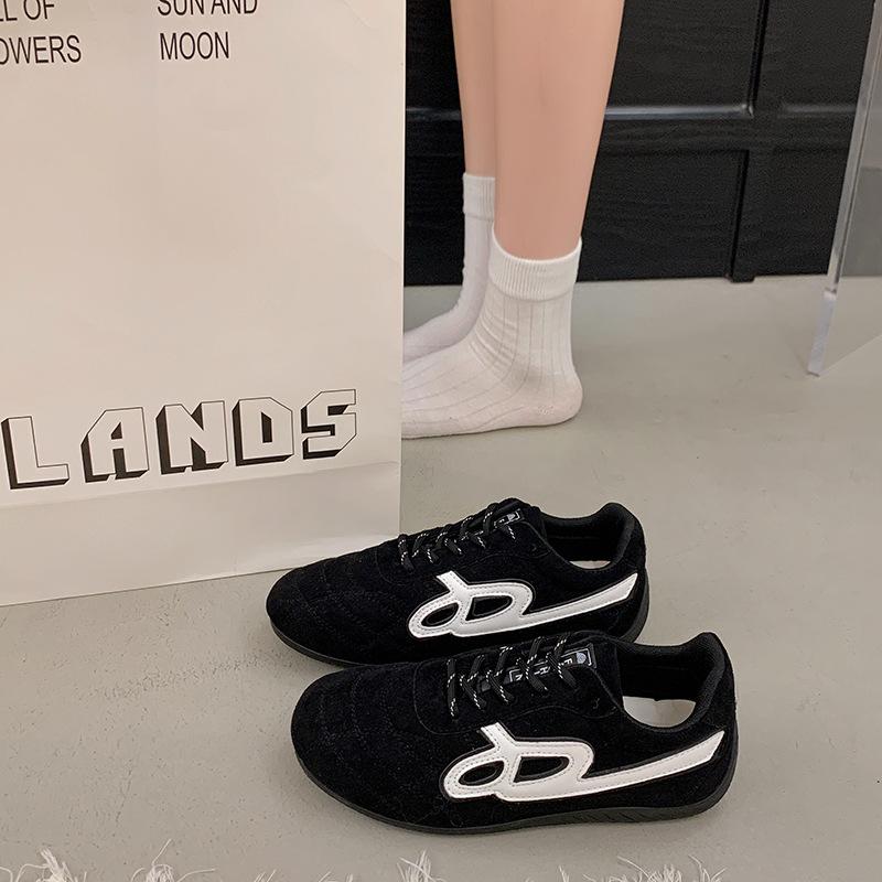 Те же супер огненные кроссовки женские 2025 лето и осень новые уличные спортивные и повседневные туфли на мягкой подошве кроссовки для тренировок Форреста Гампа