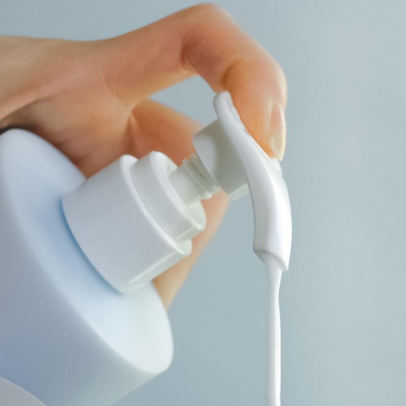 Daiso Daily Comma Velo De Parfum Гель для душа с шалфеем и водой, 500 мл