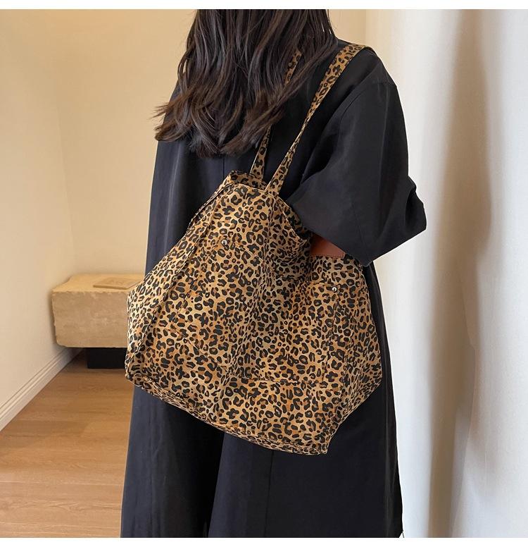 Leopard Design 2023 Korean Fashion Shopper Big Shopping Bags for Women Handbag Fast Delivery Lady Shoulder Large Capacity Bag