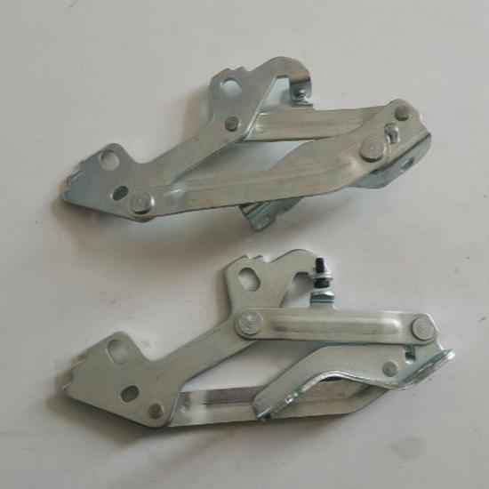 Передняя петля капота для Mercedes-Benz GLK W204 (Номера деталей. 2048800328, 2048800428)