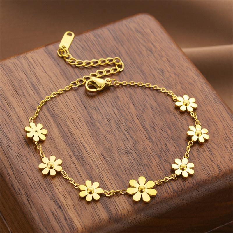 Корейский браслет женской моды из титановой стали Дун Дэмун - Нержавеющий, Высококлассный, Дизайн через границу.