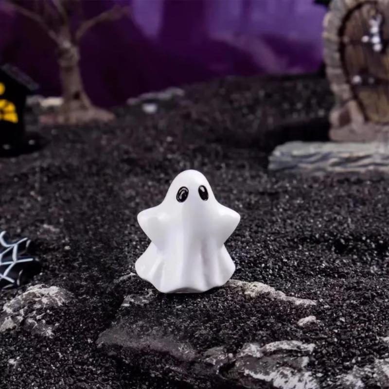 6Pcs Mini Resin Ghost Halloween Figurines Fun Small Gift for Teens DIY Micro Landscape Office Desk Decor