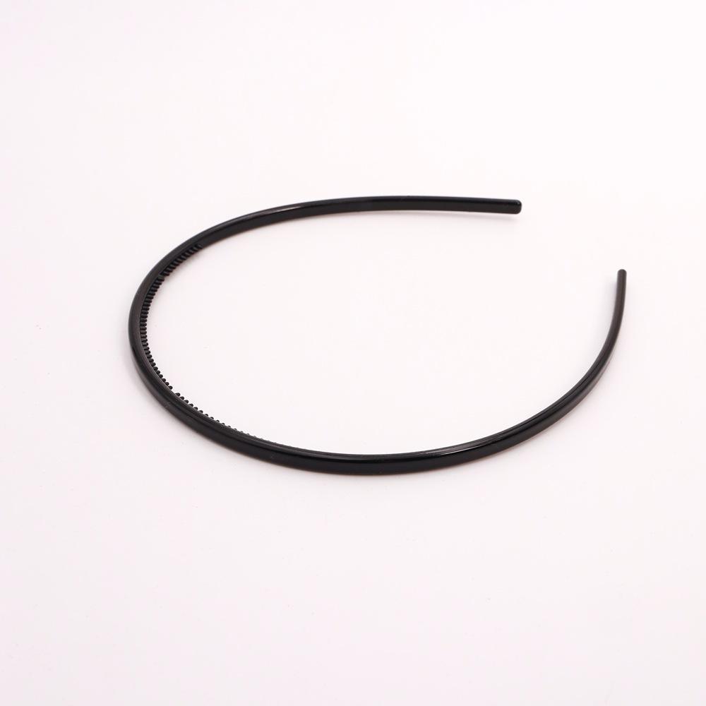 Simple and stylish black toothed non-slip headband for washing face, bangs pressing headband, women's adult hair clip, plastic hairpin, set of 12