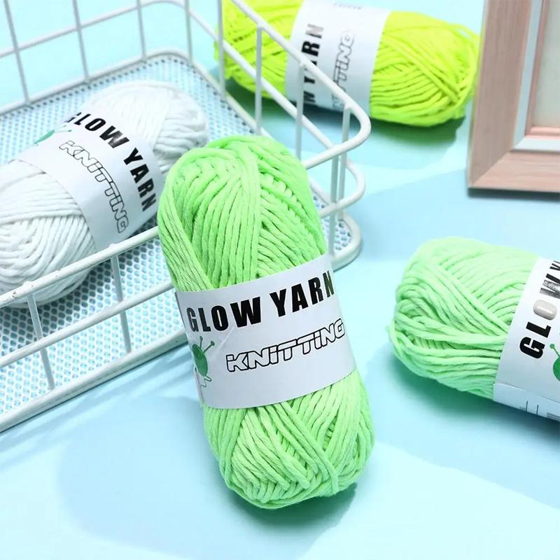 50 г Новая функциональная пряжа светящаяся в темноте пряжа для ручного вязания ковра свитера шапки шерстяная светящаяся пряжа швейные принадлежности