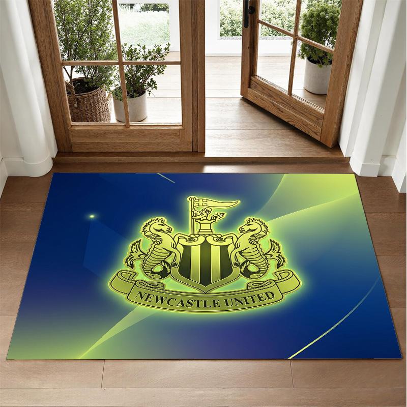 Newcastle United Football Design Crystal Velvet Rug Soft Decorative Mat for Bedroom Entrance